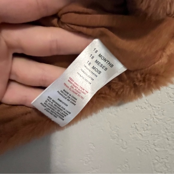 Kid's Rachel Zoe Peach Pink Faux Fur Vest - Picture 4 of 6